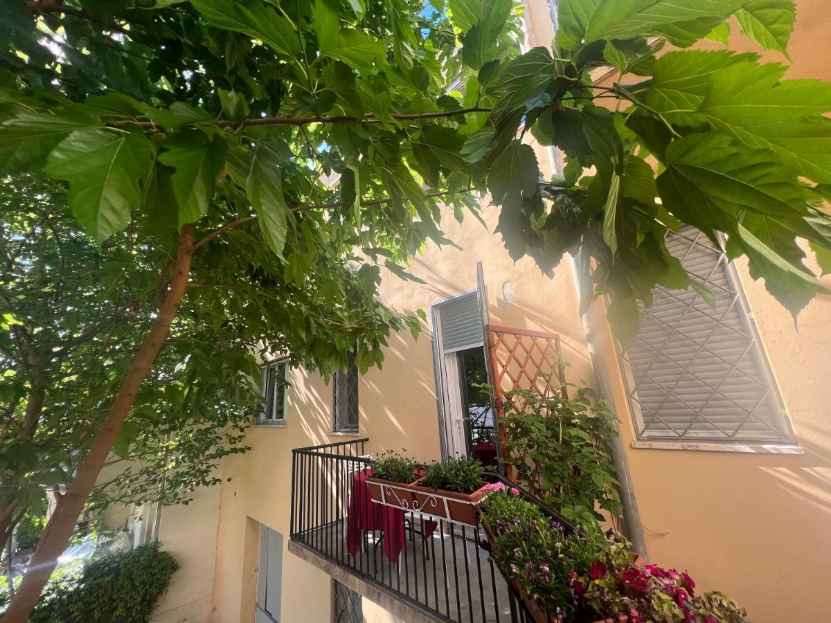 Casa Roma Rooms& Apartmens ปาโดวา ภายนอก รูปภาพ